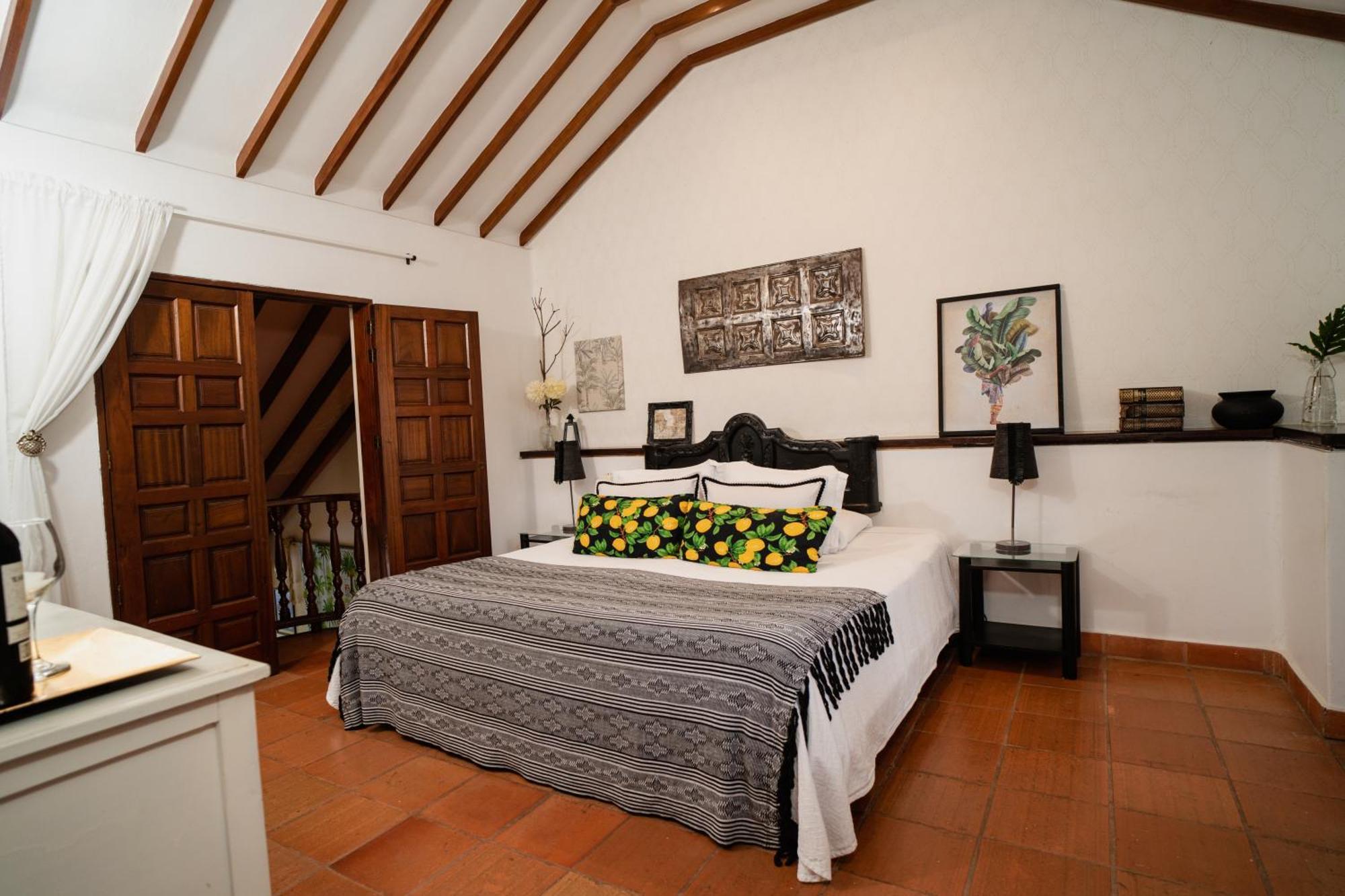Hotel Boutique Al Alma Санта Фе де Антиокия Екстериор снимка