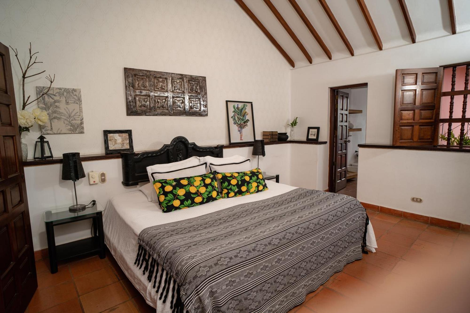 Hotel Boutique Al Alma Санта Фе де Антиокия Екстериор снимка